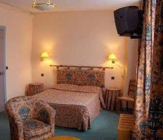 Terminus Hotell Tours Eksteriør bilde